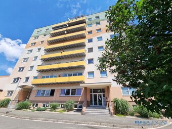 Byt 3+kk, 90 m2, terasa 70m2, parkovací místo, Náchod - 2