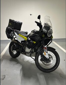 Husqvarna Norden 901,r.v.2023,CZ, najezd 18.700 KM - 2
