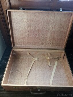 Starožitný cestovní kufr - 2