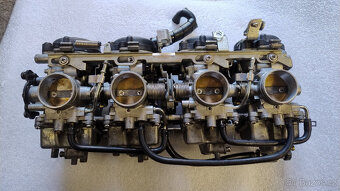 Karburátory Yamaha FZS 600 Fazer - 2