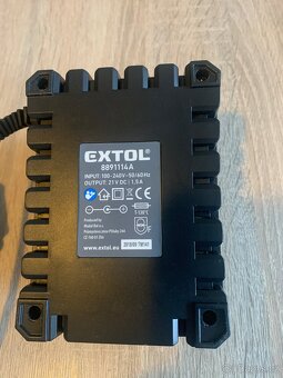Nabíječka Extol na aku vrtačku - 2