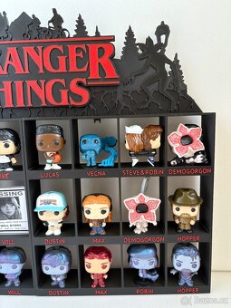 Ramecek na figurky ze stranger things (kinder joy) - 2