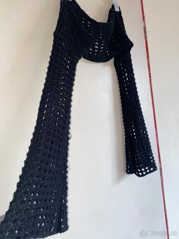 Černý bolerko/svetr s dlouhými rukávy - 2