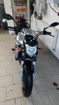 Yamaha Fazer 600 - 2