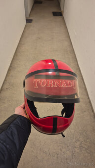 Přilba Tornado - 2
