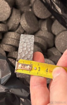 Zátky šedé eps plus - 2