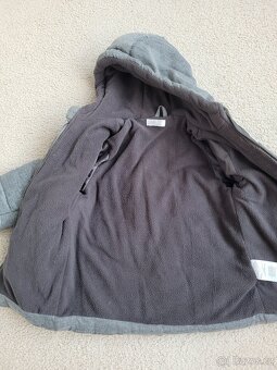 Teplá bunda vel.92 - 2