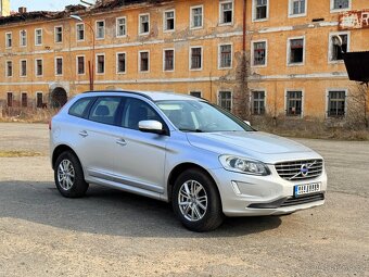 VOLVO XC60 - 2