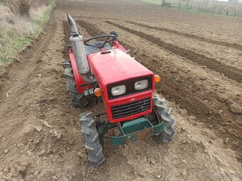 Malotraktor yanmar ym 1300 d - 2