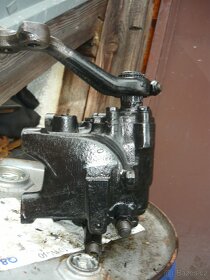 Servo MB W-124 - 2