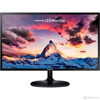 SAMSUNG 24 PALCŮ,KRÁSNÝ DIZAJN,FULL HD,VESA - 2
