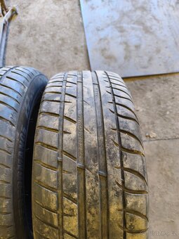 Pneu 195/55 R15 - 2
