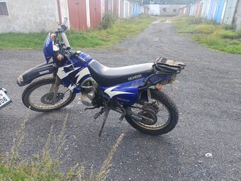 Moto - 2