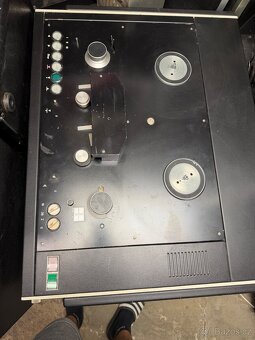 Studiový magnetofon Tesla EMS 310 - 2