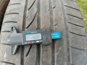 letní pneu Bridgestone 235/45 R20 - 2
