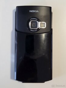 Mobilní telefon Nokia N77 - 2
