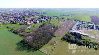 Prodej stavebního pozemku 10265 m2, Ořech - 2