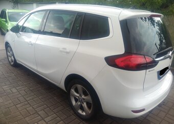 TAXI Opel Zafira C CNG 7 míst - 2