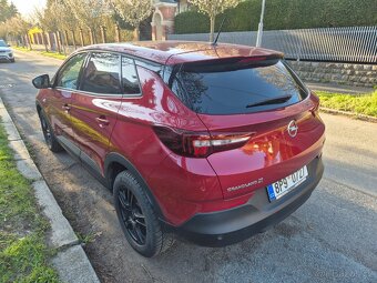 Opel Grandland x najeto jen 31000km - 2