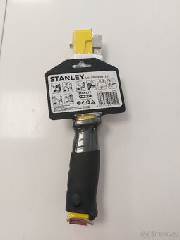 Úderova sponkovačka Stanley + sponky - 2