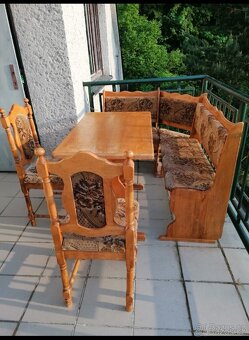 JÍDELNÍ ROHOVÁ SOUPRAVA - MASIVNÍ DŘEVO - 2