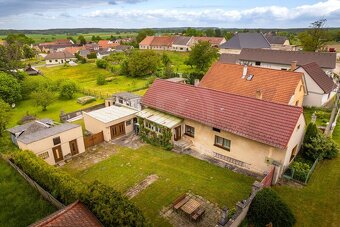 PRODEJ RODINNÉHO DOMU 3+KK S GARÁŽÍ A SKLADEM, VAL, OKR. TÁB - 2