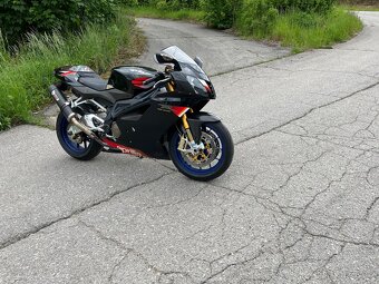 Aprilia RSV 1000r Factory do ČT za 130 000 - 2