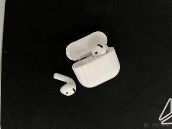 Apple AirPods 4 - 2