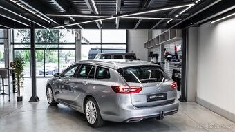 Opel Insignia, Automat/Top výbava - 2