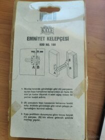 Bezpečnostní petlice na dveře / zástrč - 2