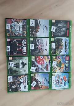 X box one hry - 2