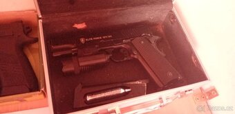 Airsoft výbava - 2