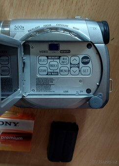 Videokamera JVC GR-D230E MiniDV - 2