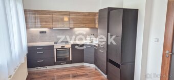 1/2 rodinného domu se zahradou Zlín - Kostelec, ihned - 2