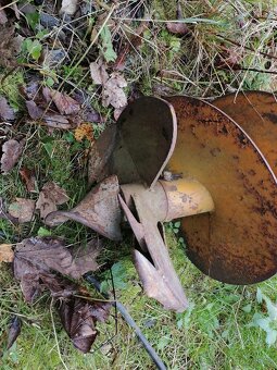 Vrtací zařízení na UNC, Locust, Novotný, s vrtákem průměr 40 - 2