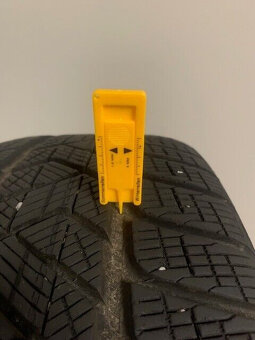 Originální zimní kola BMW M s dvojitými paprsky 699, komplet - 2