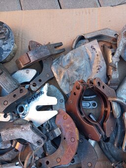 Babetta 210 spojky brzdové bubny a nějaké drobnosti - 2