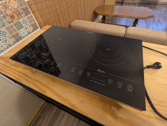 Indukční dvouvařič - 2