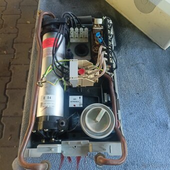 Průtokový ohřívač vody - 2