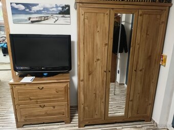 Šatní skříň skříňka ložnice - 2