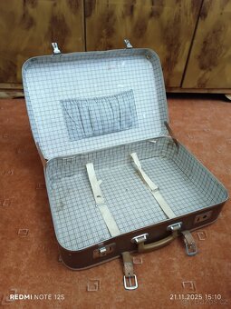 Starý retro Kufr - 2