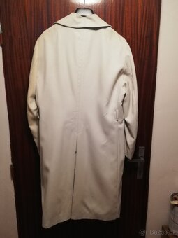 Bílý napoleonský kabát - 2