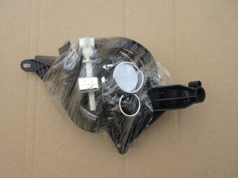Honda CR-V III levá přední mlhovka 217-2037L-UE - 2