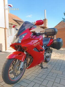 VFR 800 VTEC 2005 ČR servis - 2
