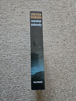 Steven Erikson Měsíční zahrady - 2