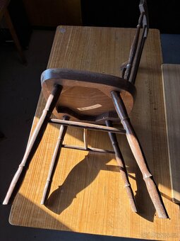 židle z masívu TON - 2