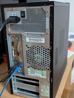 Prodám stolní PC – vhodné na kancelář, internet - 2