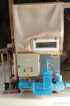 Briketovací lis prodám - 2