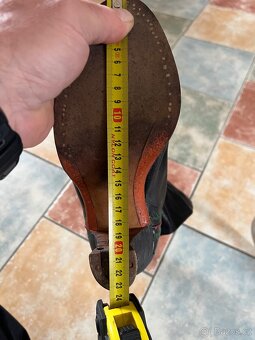 Vyšívané krojové boty dámské - 2