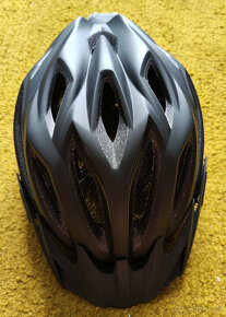 Cyklistická helma MET - 2